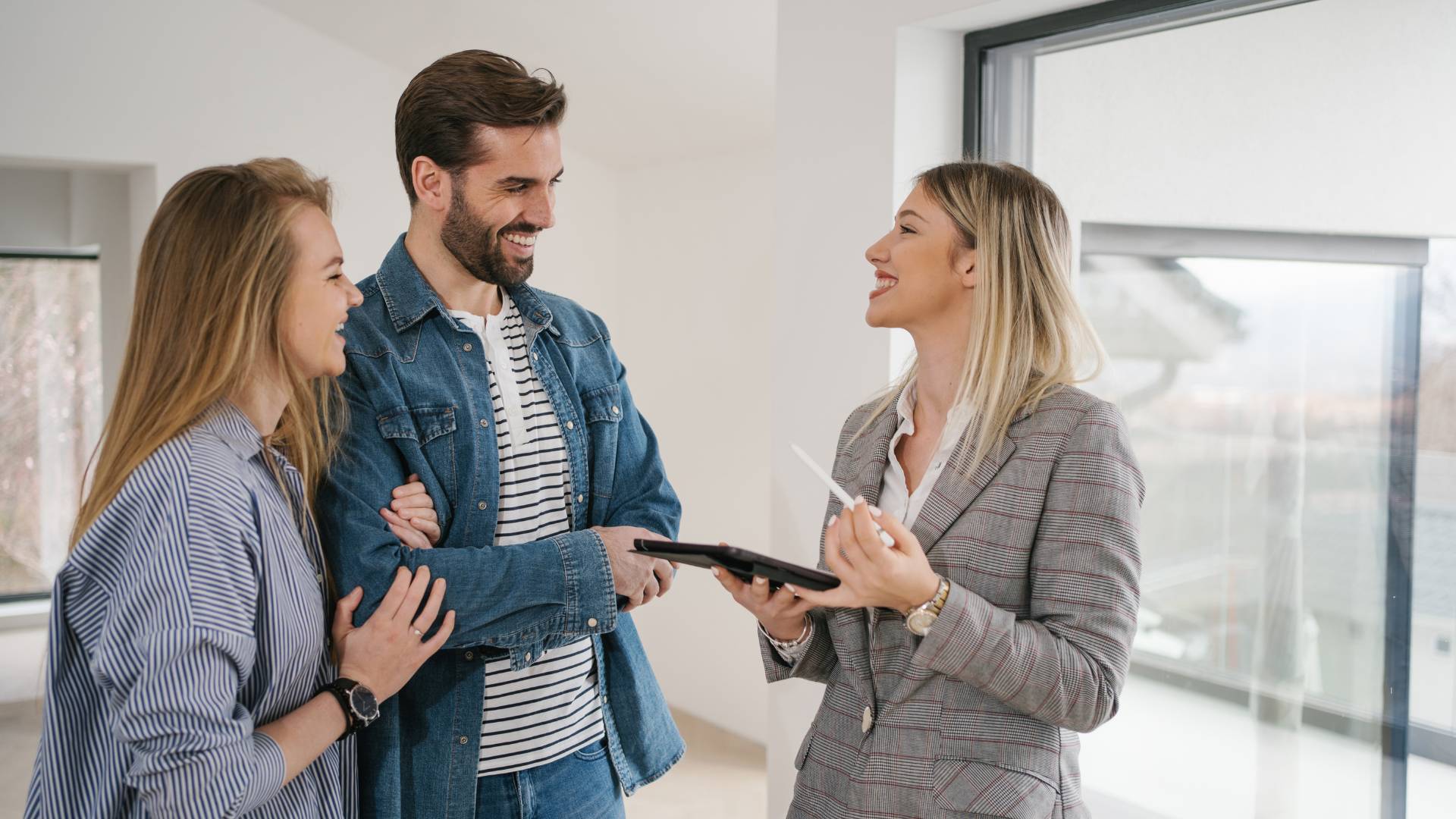 Top Rated Realtor RE/MAX, The Collective Agency: A Detailed Analysis of Real Estate Statistics in Waterford Township