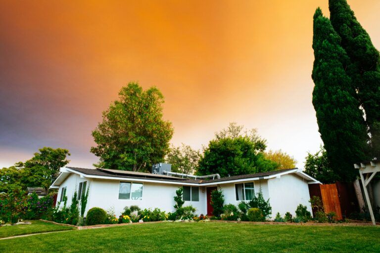 landscaped photography of a bungalow house
